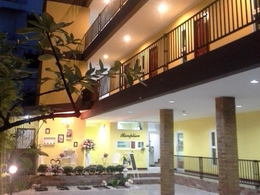 The Moonlight Place Банг Ламунг Екстериор снимка